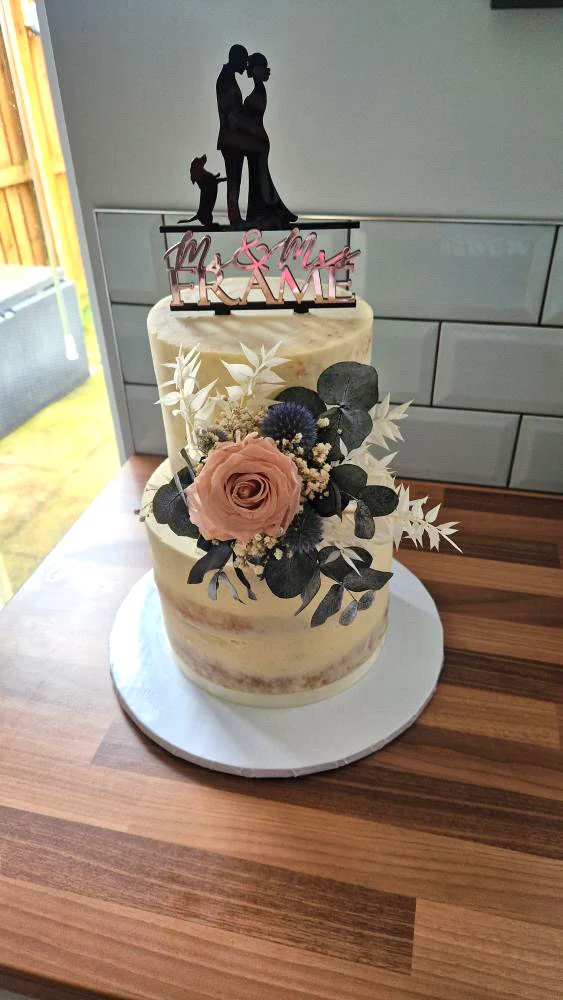 Dried flower cake topper - Image 4