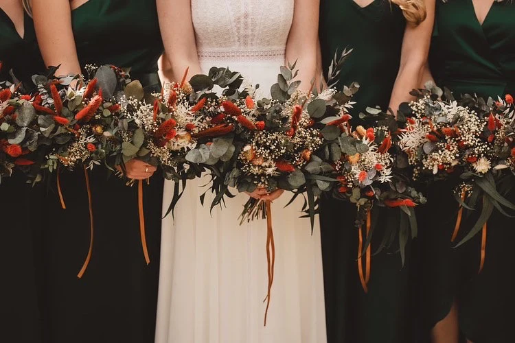 Elora dried bridesmaid bouquet - Image 2