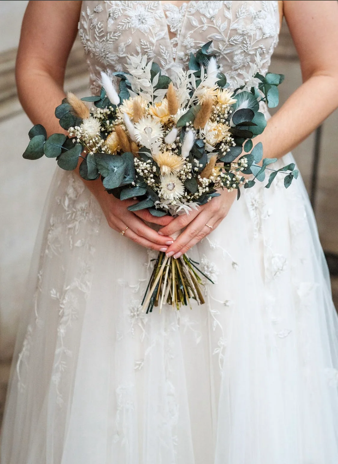 Hana dried flower bridal bouquet - Image 4