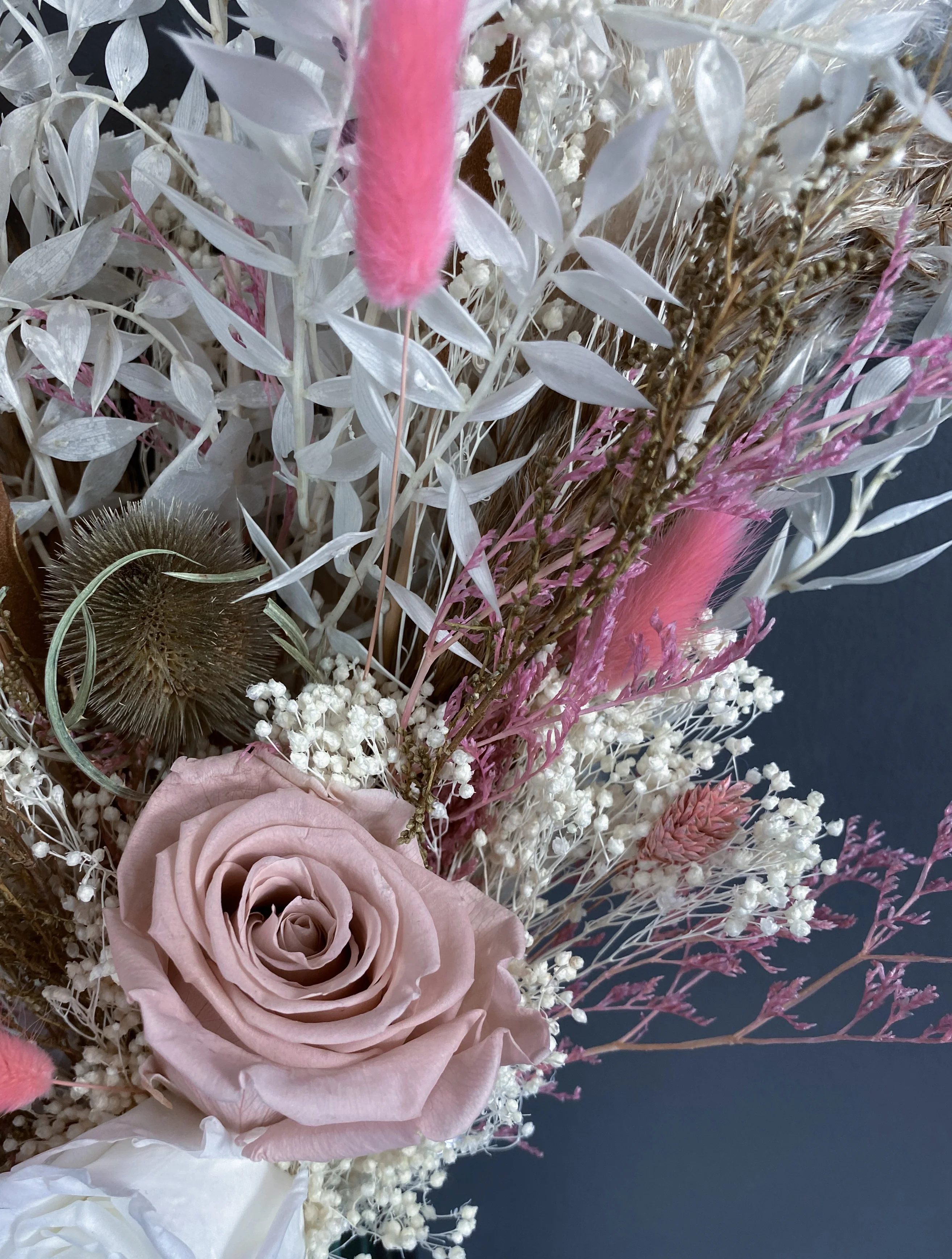 Helena dried flower bouquet - Image 4