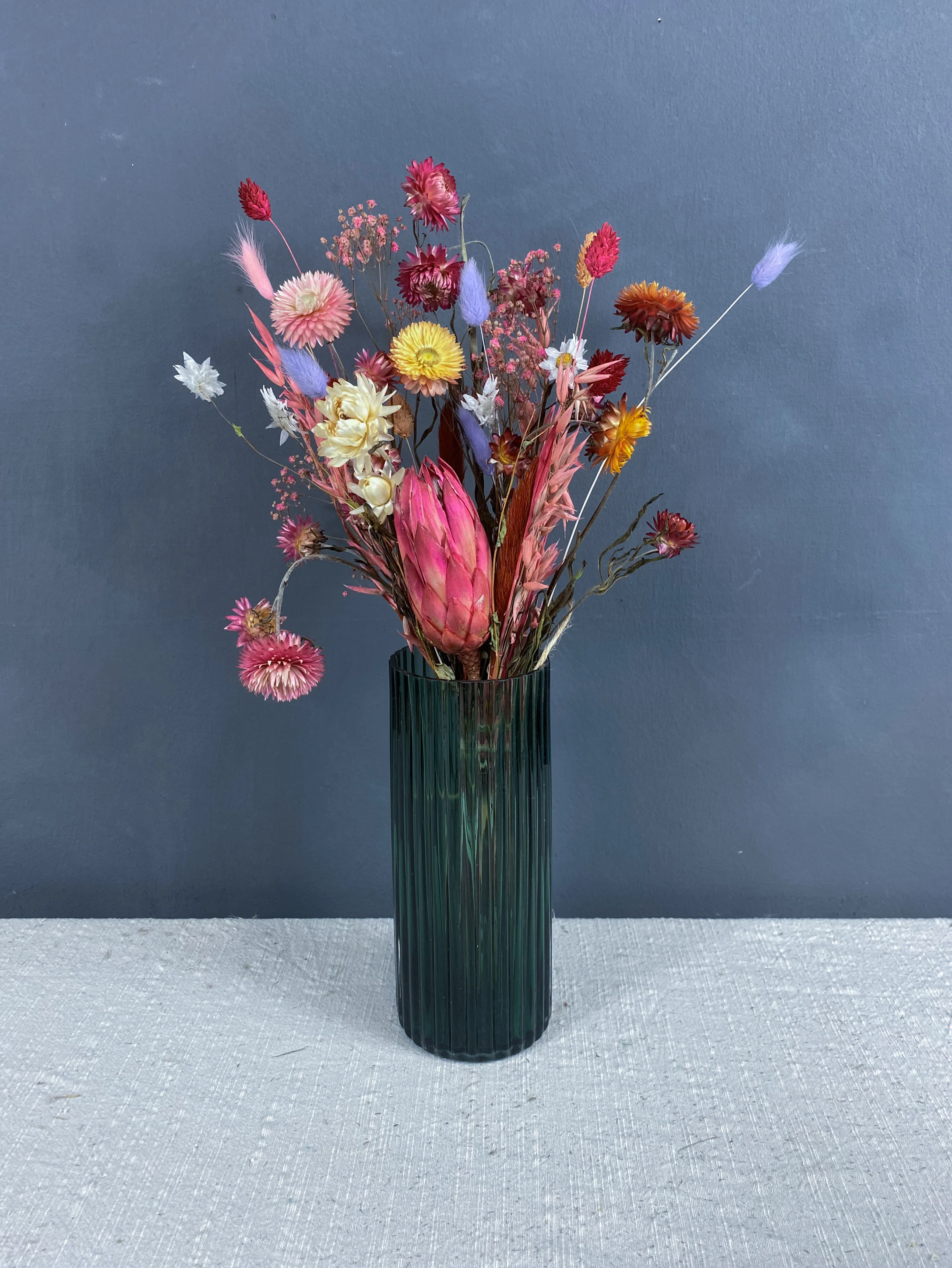 Lacy dried flower bouquet - Image 2