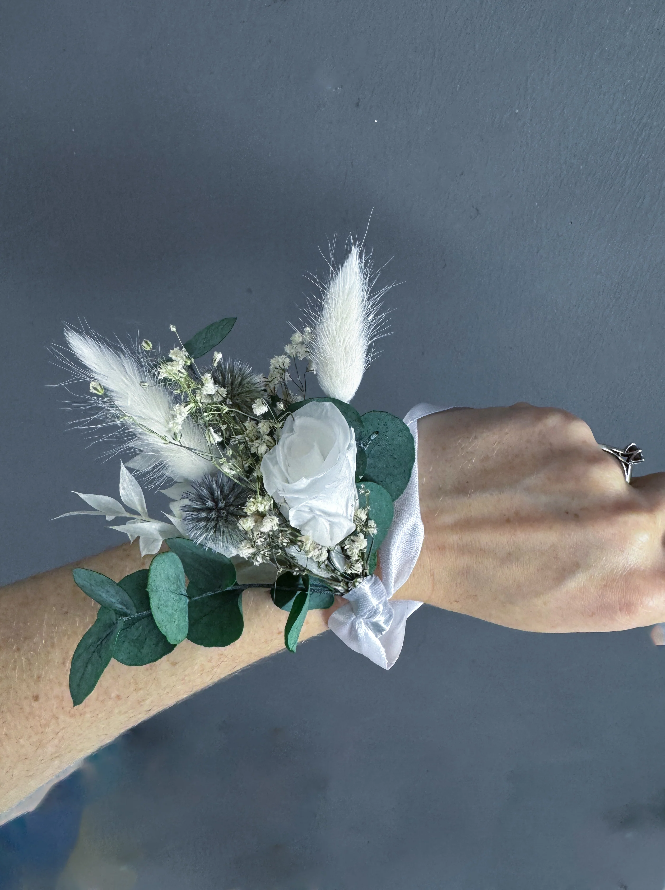 Laurel dried flower wrist corsage - Image 2