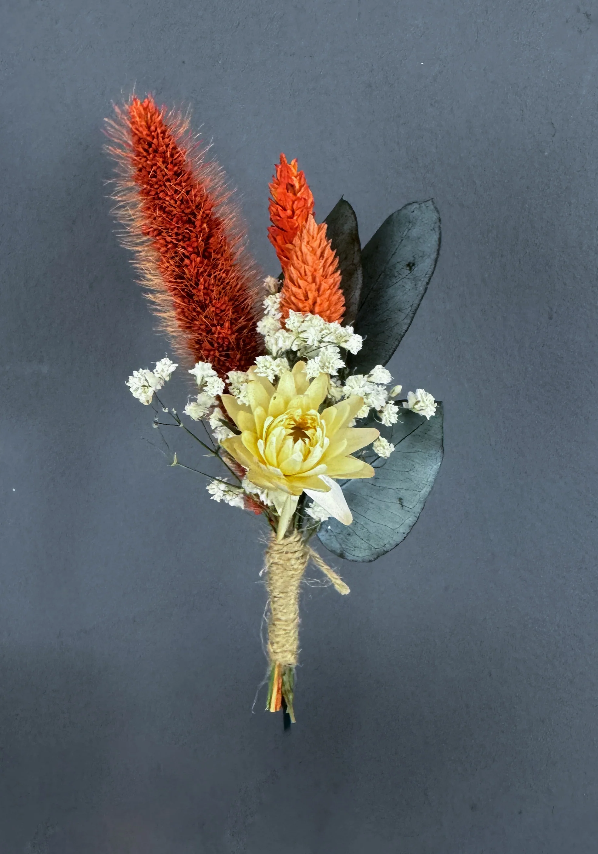 Pearl dried buttonhole - Image 2