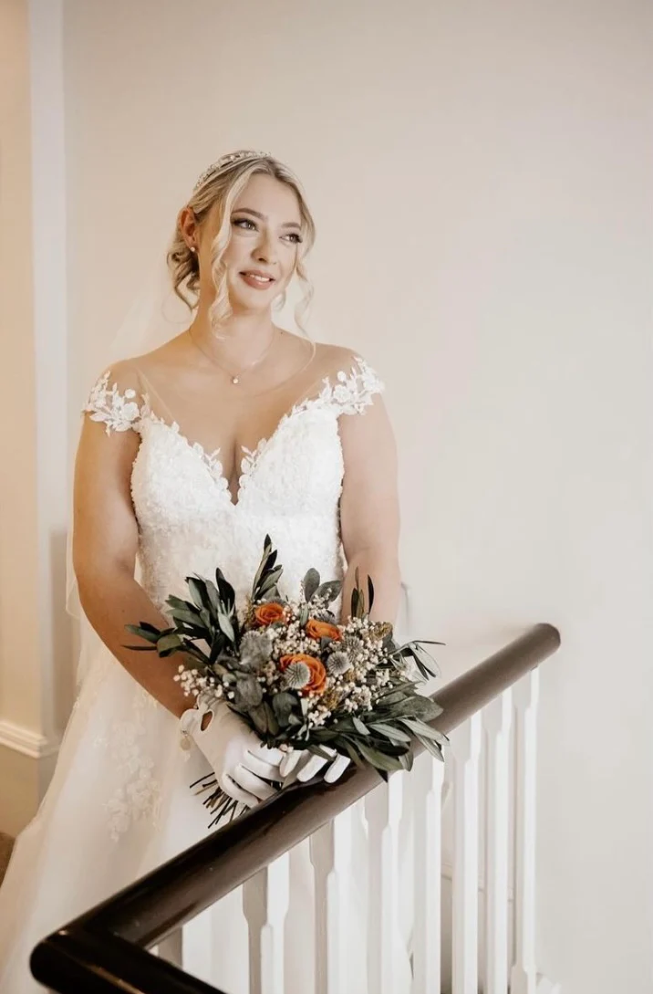 Penny preserved bridal bouquet - Image 2