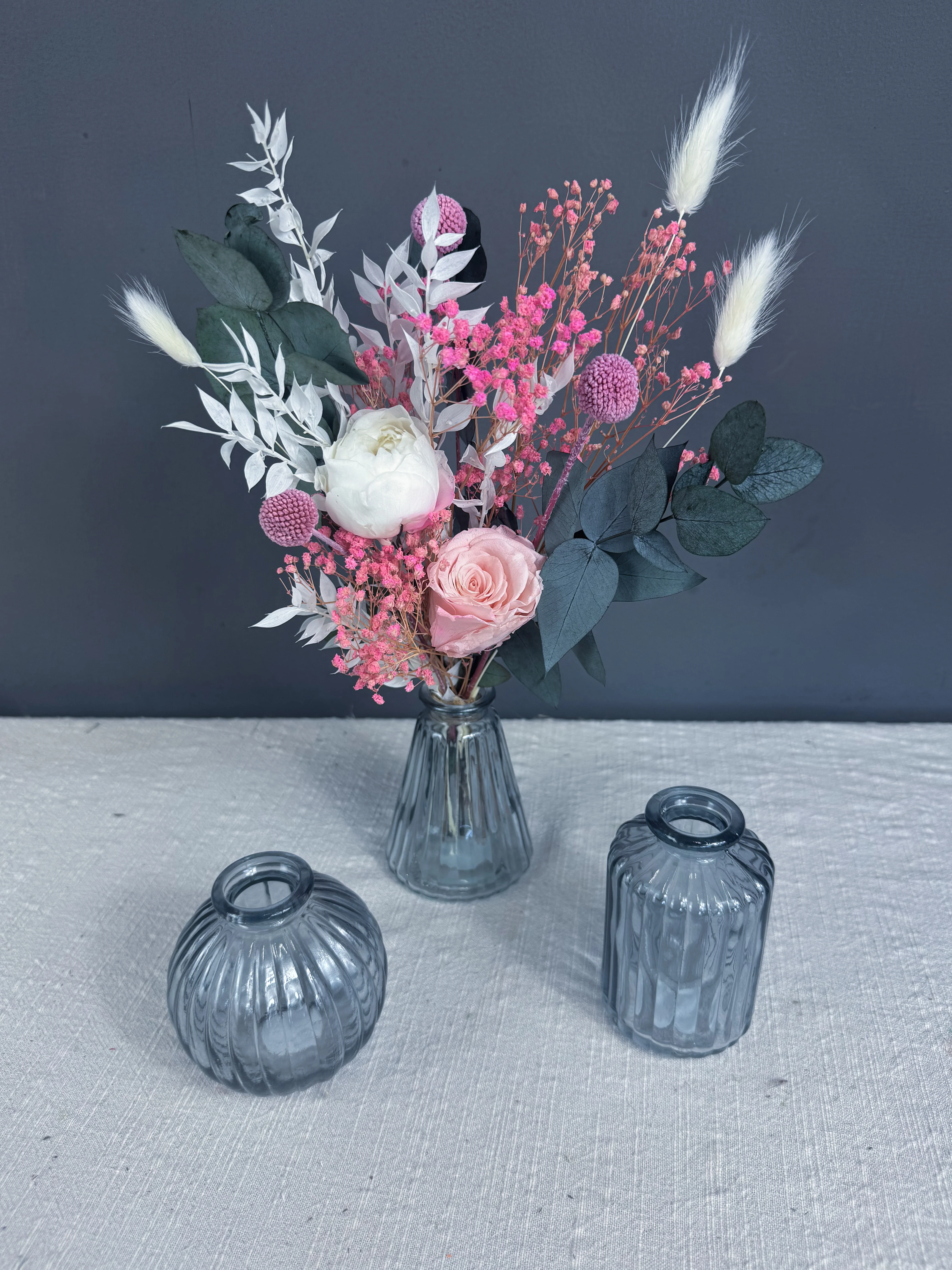 Zara dried flower mini bouquet - Image 3